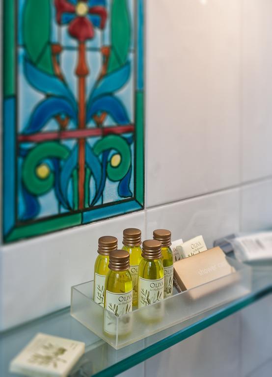 Hotel Verdemare Марина ди Пиетрасанта Стая снимка